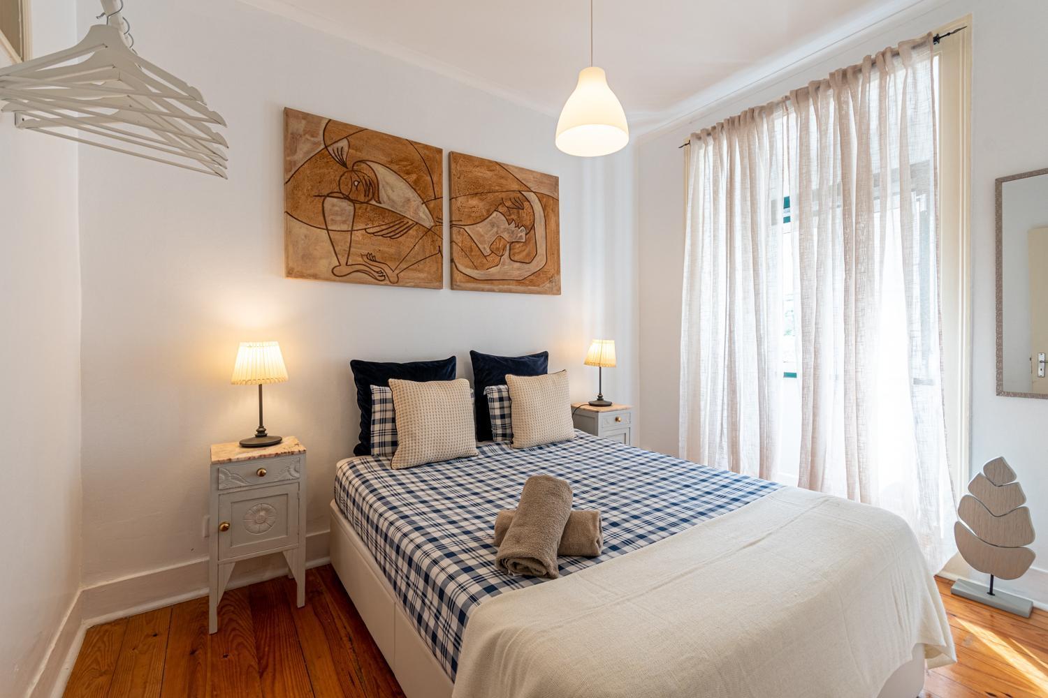 Spacious Apartment With Terrace At Graca ลิสบอน ภายนอก รูปภาพ